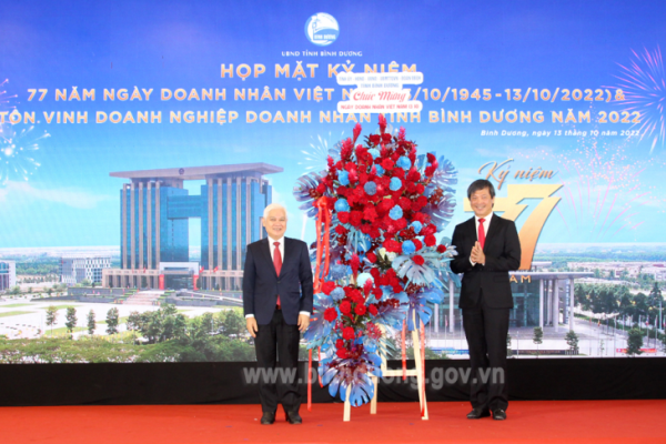 Bình Dương tôn vinh hơn 130 doanh nghiệp, doanh nhân tiêu biểu